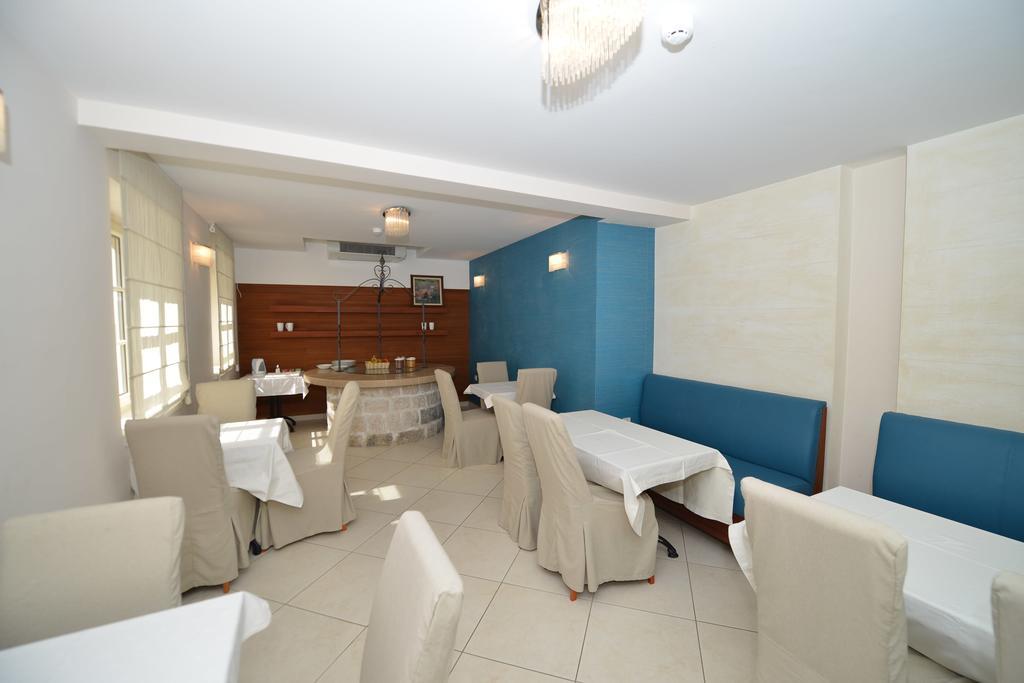 קוטור Vila Nikcevic Apartments מראה חיצוני תמונה